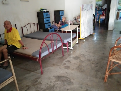 Pusat Penjagaan Orang Tua Xin Fu